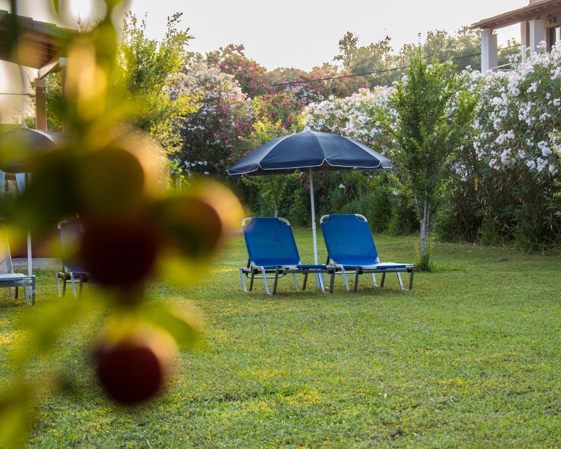 Rose Garden Villa Melikia Luaran gambar
